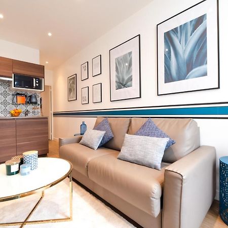 Beautiful Apartments In Le "Haut Marais" Parijs Buitenkant foto