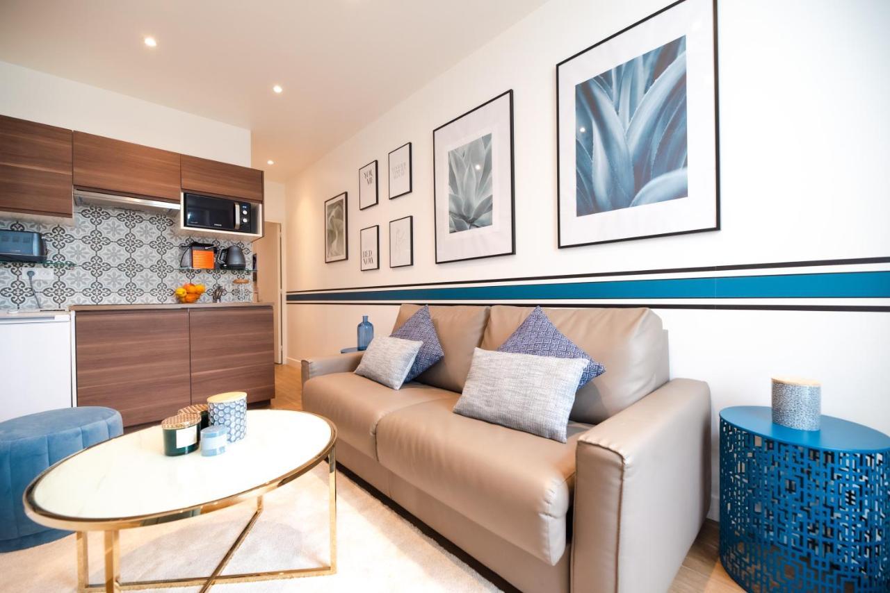 Beautiful Apartments In Le "Haut Marais" Parijs Buitenkant foto