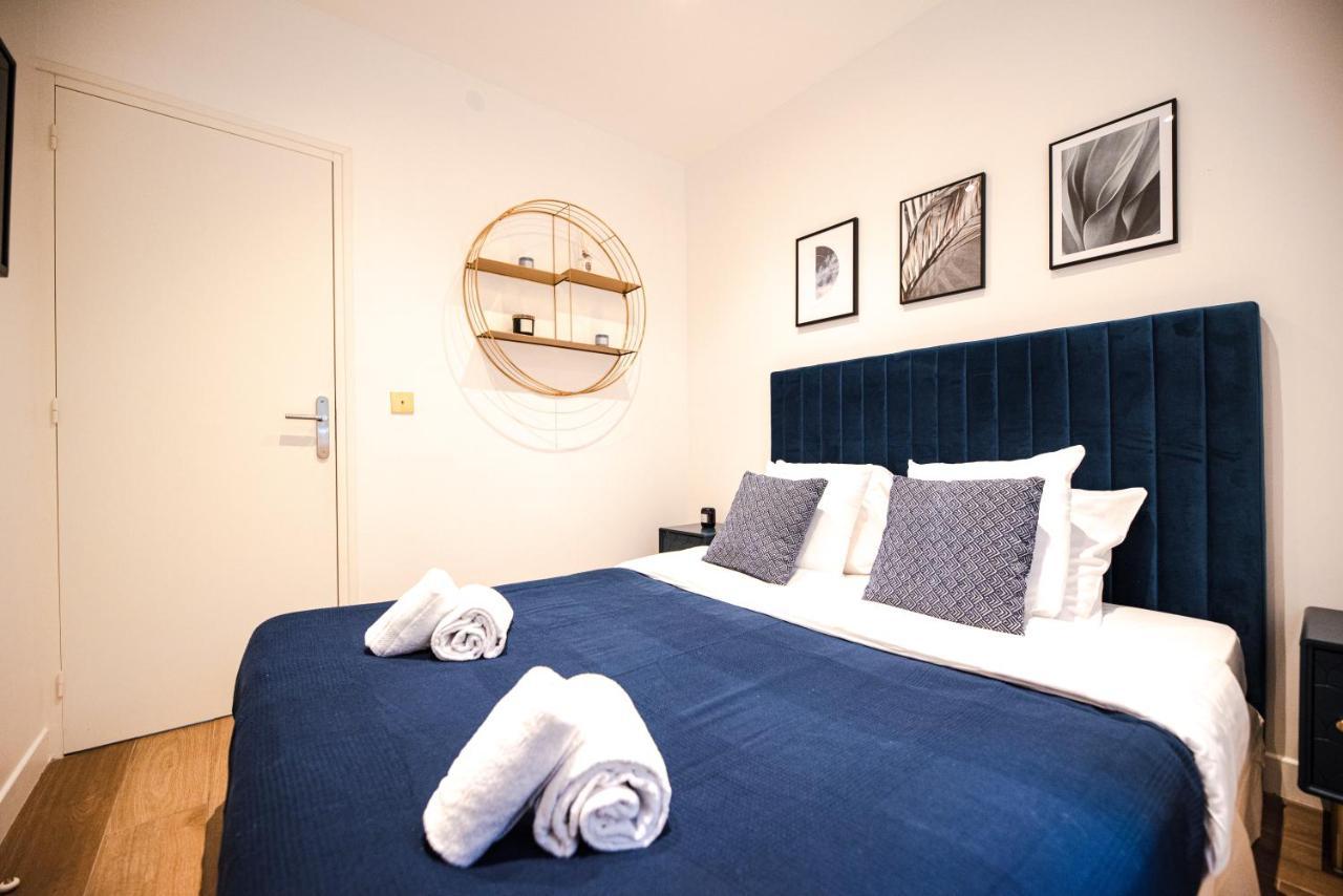 Beautiful Apartments In Le "Haut Marais" Parijs Buitenkant foto