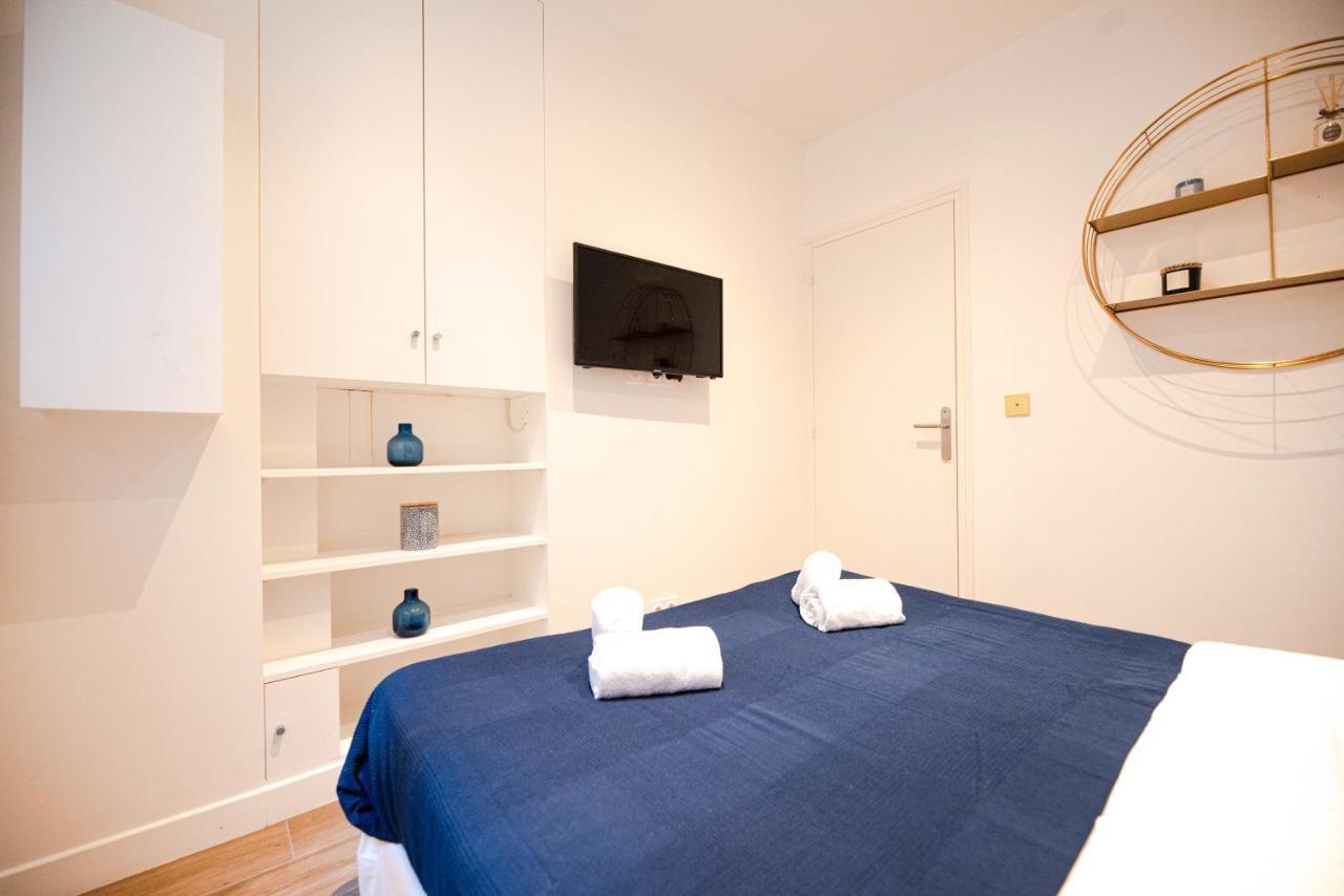 Beautiful Apartments In Le "Haut Marais" Parijs Buitenkant foto